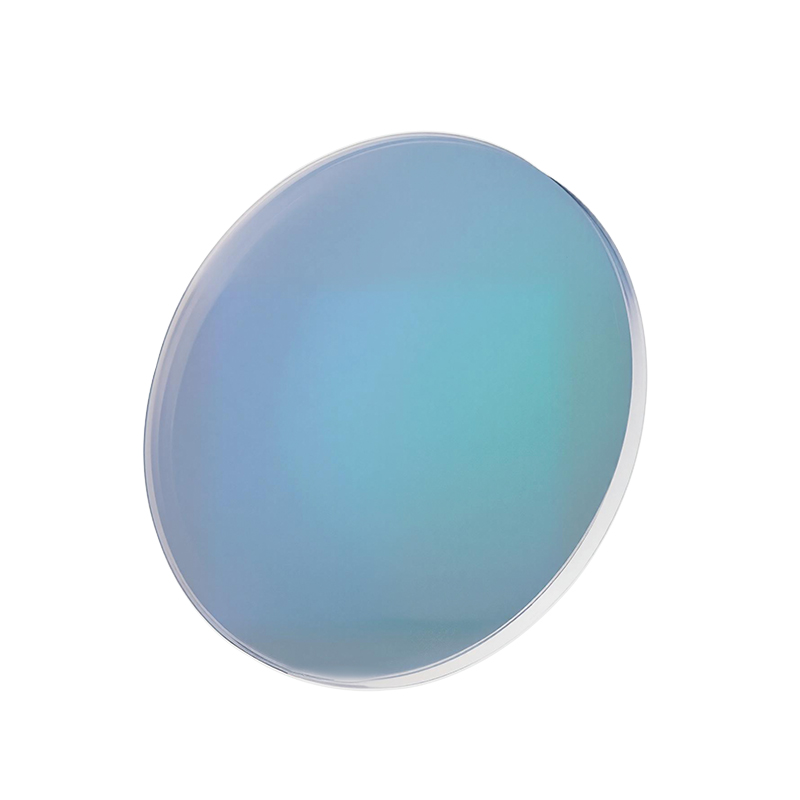 Lentes con acabado de recubrimiento verde y filtro azul 1,67